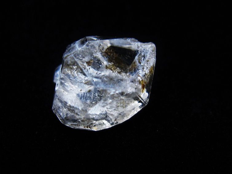 オイルインクォーツ 原石 石油入り 水晶 171-5050