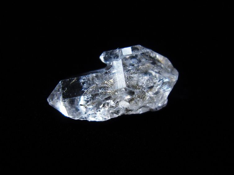 オイルインクォーツ 原石 石油入り 水晶 171-5054