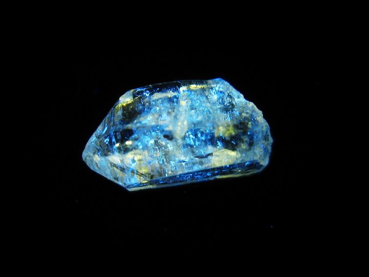 オイルインクォーツ 原石 石油入り 水晶 171-5060