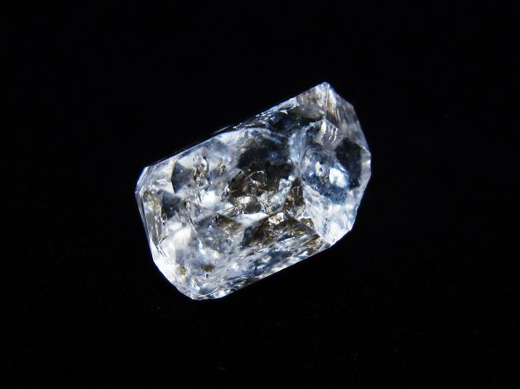 オイルインクォーツ 原石 石油入り 水晶 171-5064