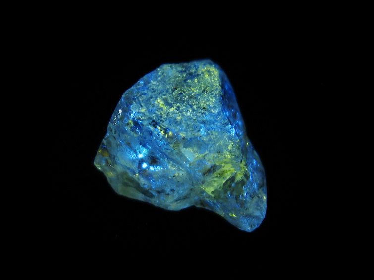 オイルインクォーツ 原石 石油入り 水晶 171-5072