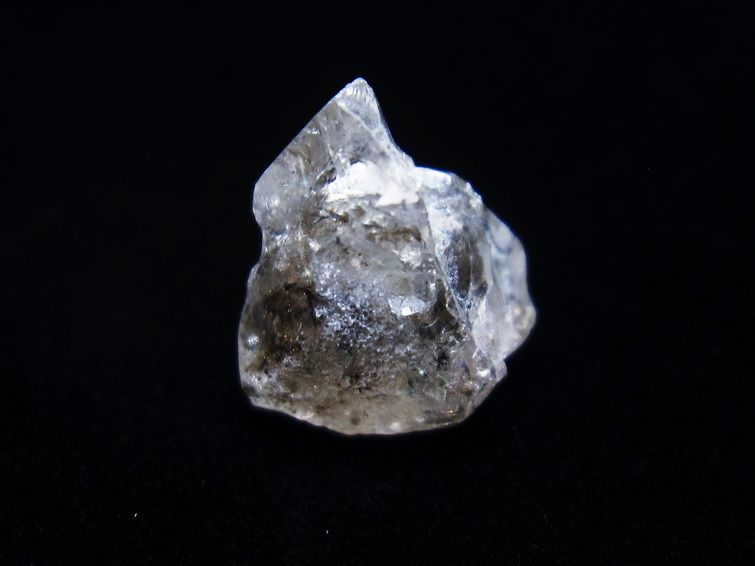 オイルインクォーツ 原石 石油入り 水晶 171-5072