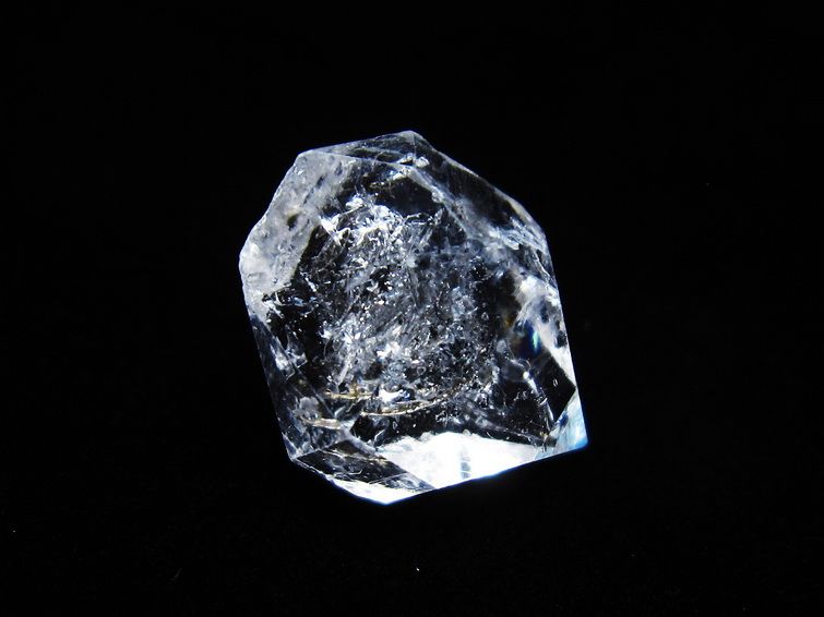 オイルインクォーツ 原石 石油入り 水晶 171-5073