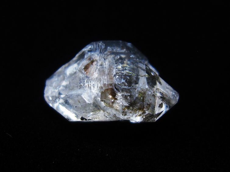 オイルインクォーツ 原石 石油入り 水晶 171-5080