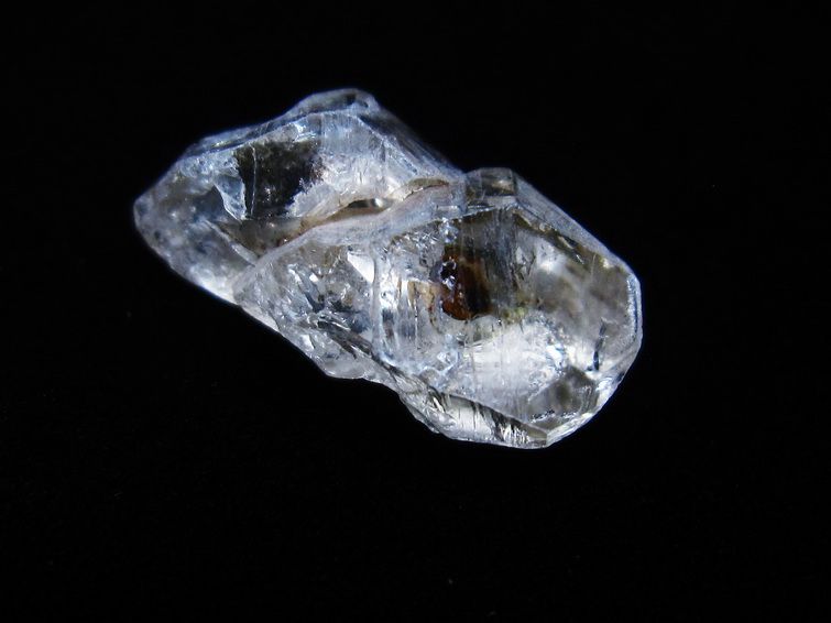 オイルインクォーツ 原石 石油入り 水晶 171-5087
