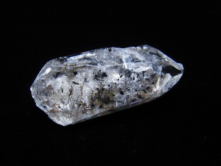 オイルインクォーツ 原石 石油入り 水晶 171-5094