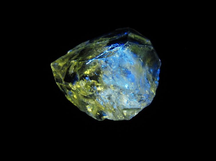 オイルインクォーツ 原石 石油入り 水晶 171-5104