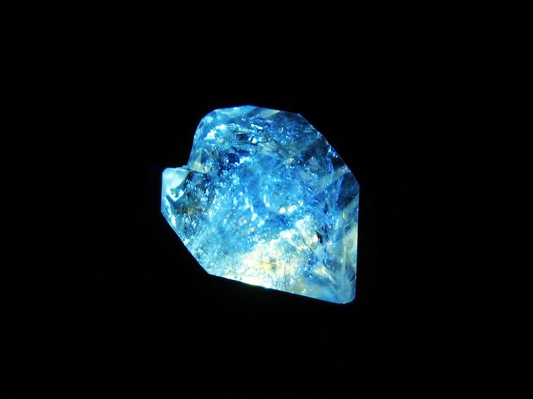 オイルインクォーツ 原石 石油入り 水晶 171-5122