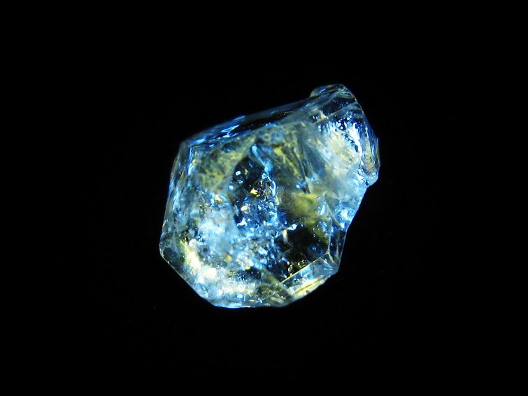 オイルインクォーツ 原石 石油入り 水晶 171-5127