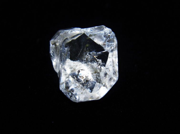 オイルインクォーツ 原石 石油入り 水晶 171-5127
