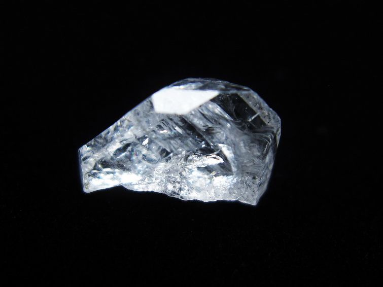 オイルインクォーツ 原石 石油入り 水晶 171-5144