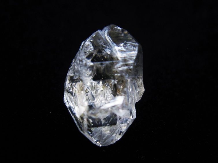 オイルインクォーツ 原石 石油入り 水晶 171-5148