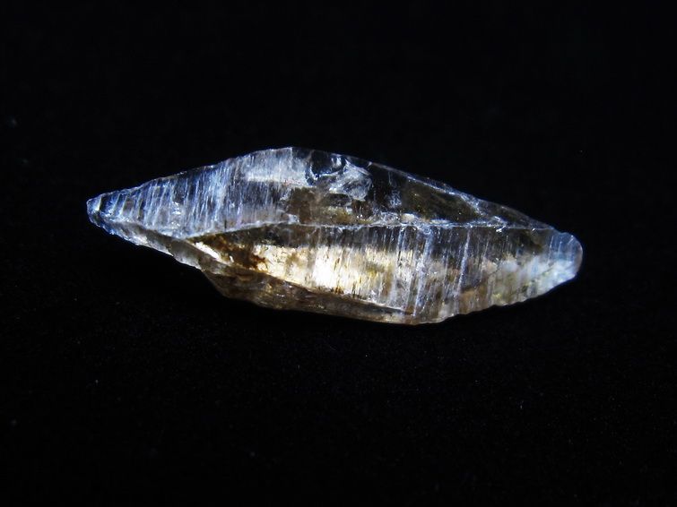 オイルインクォーツ 原石 石油入り 水晶 171-5151