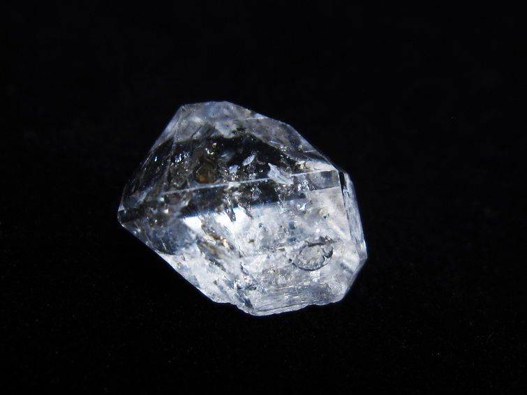 オイルインクォーツ 原石 石油入り 水晶 171-5153