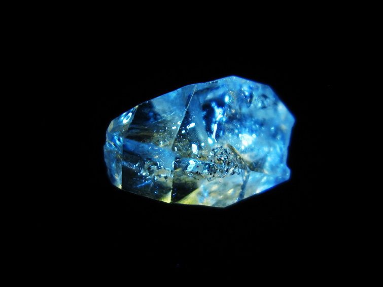 オイルインクォーツ 原石 石油入り 水晶 171-5162