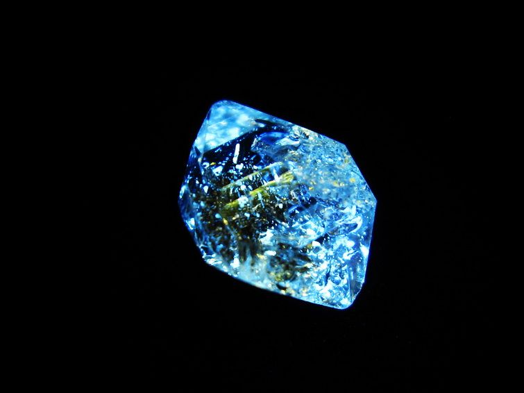 オイルインクォーツ 原石 石油入り 水晶 171-5170