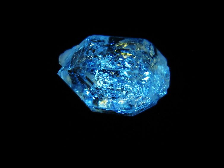 オイルインクォーツ 原石 石油入り 水晶 171-5171