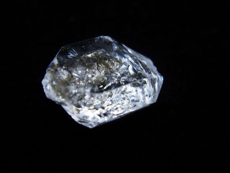 オイルインクォーツ 原石 石油入り 水晶 171-5171