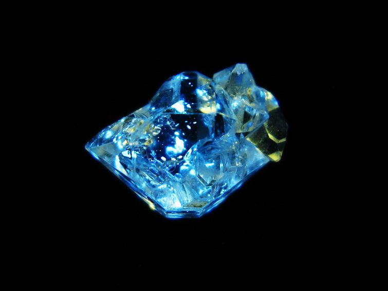 オイルインクォーツ 原石 石油入り 水晶 171-5176