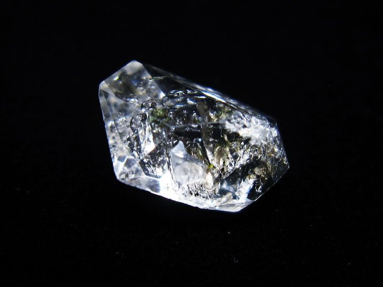 オイルインクォーツ 原石 石油入り 水晶 171-5177