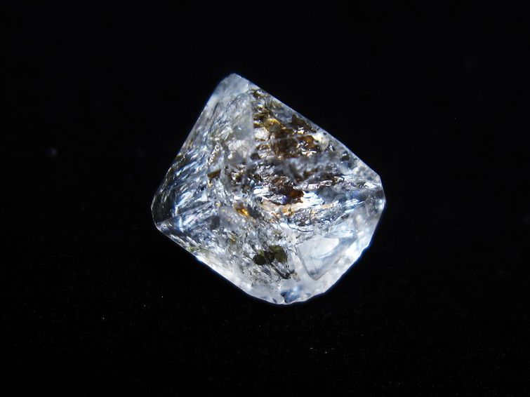 オイルインクォーツ 原石 石油入り 水晶 171-5180