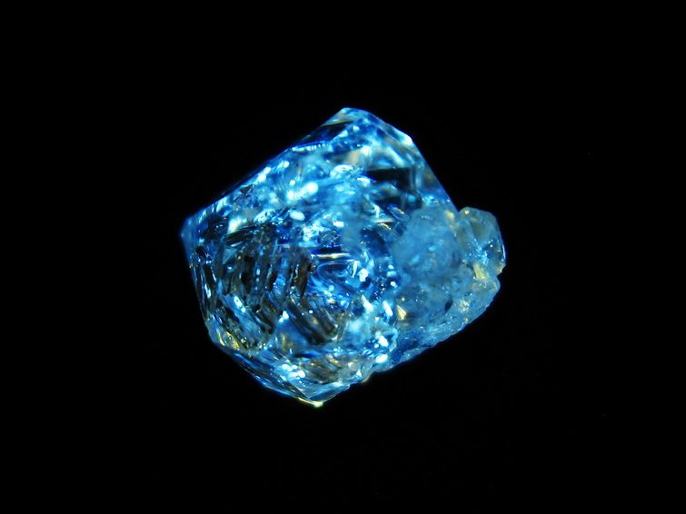 オイルインクォーツ 原石 石油入り 水晶 171-5182