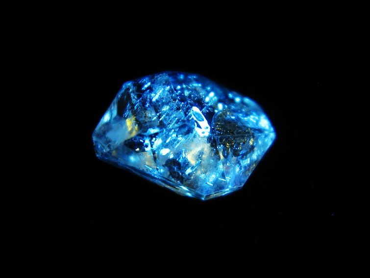 オイルインクォーツ 原石 石油入り 水晶 171-5186
