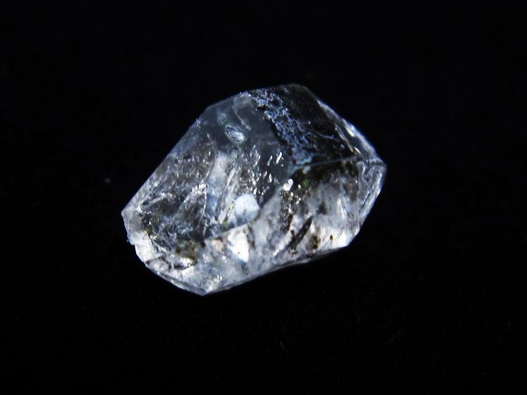 オイルインクォーツ 原石 石油入り 水晶 171-5186