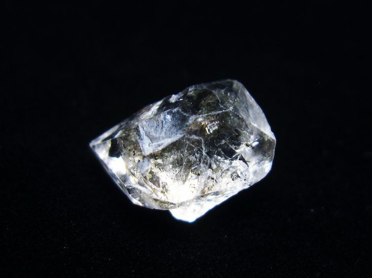 オイルインクォーツ 原石 石油入り 水晶 171-5191
