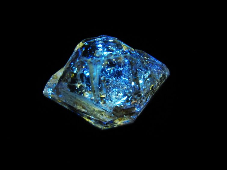 オイルインクォーツ 原石 石油入り 水晶 171-5197