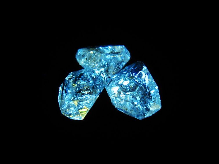 オイルインクォーツ 原石 石油入り 水晶 171-5205