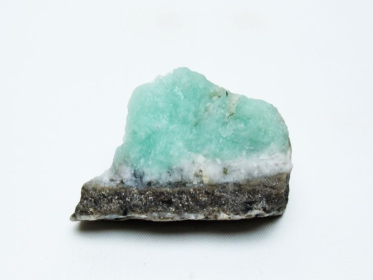 エメラルド 原石 一点物  171-5548