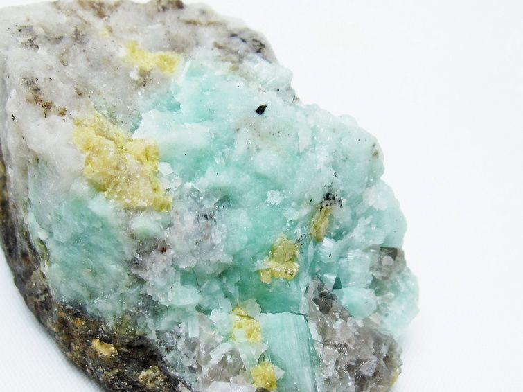 エメラルド 原石 一点物 171-5552