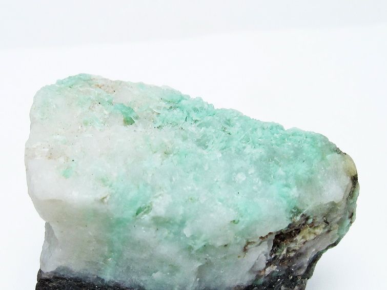 エメラルド 原石 一点物 171-5553