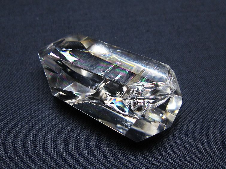 アイリスクォーツ 水晶 原石 虹入り 一点物 171-5831 [sold out]