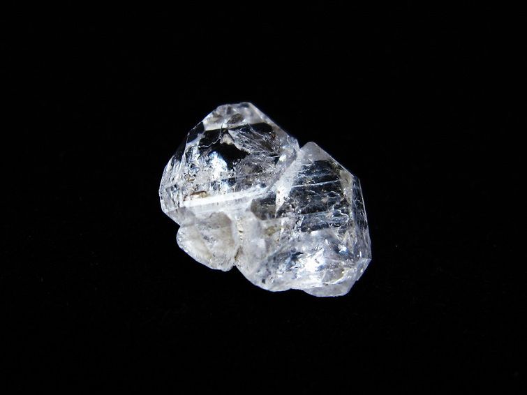 オイルインクォーツ 原石 石油入り 一点物 171-6386