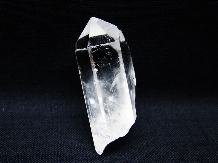 水晶 原石 アーカンソー産 一点物 171-7016