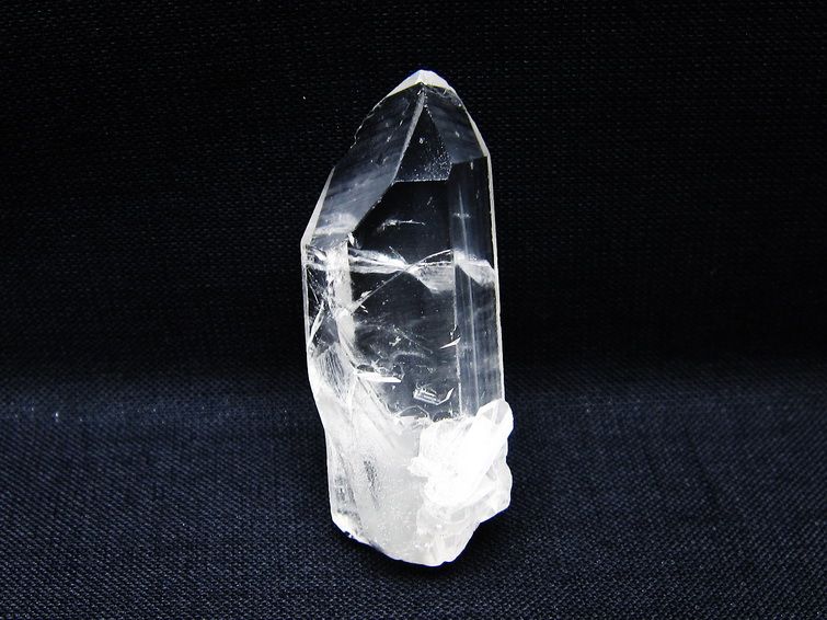 水晶 原石 アーカンソー産 一点物 171-7022