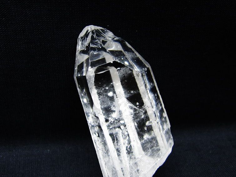 水晶 原石 アーカンソー産 一点物 171-7106