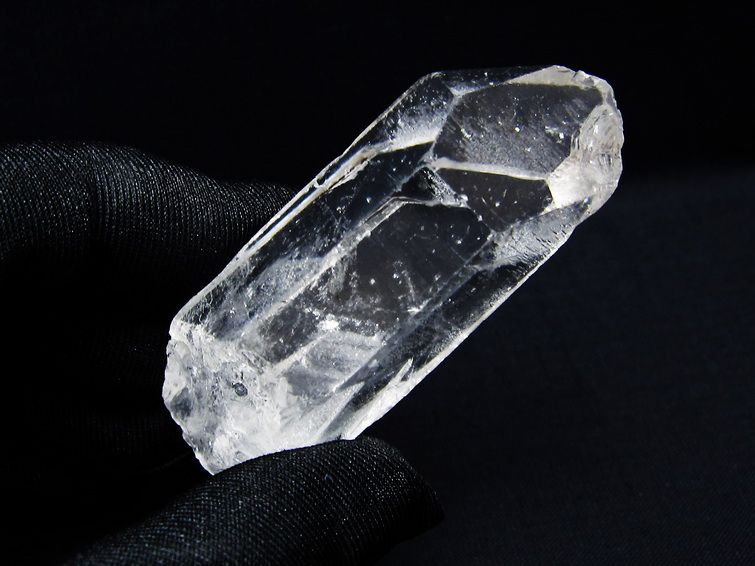 水晶 原石 アーカンソー産 一点物 171-7106