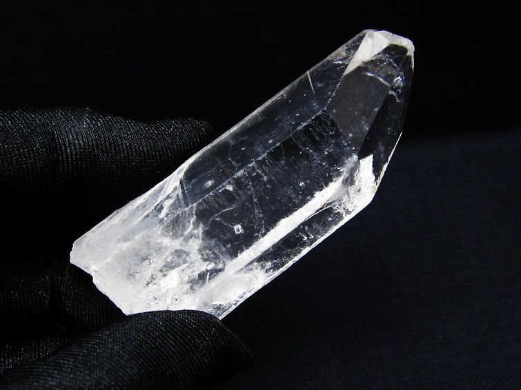 水晶 原石 アーカンソー産 一点物 171-7108