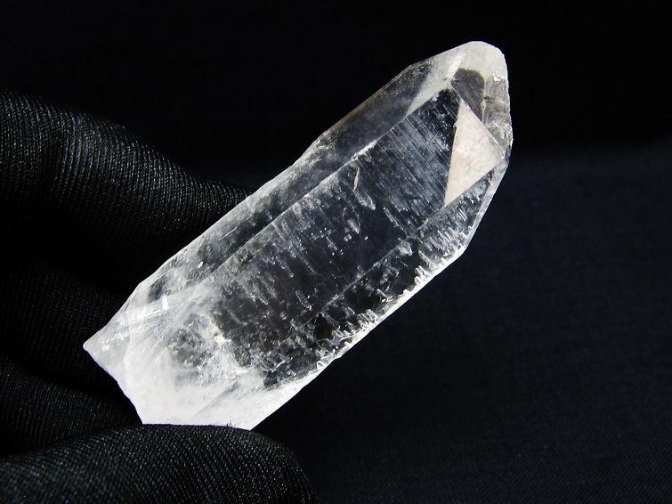 水晶 原石 アーカンソー産 一点物 171-7115