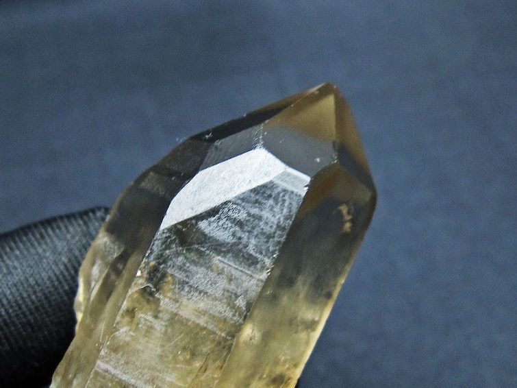レムリアンシード スモーキークォーツ 原石 ブラジル ミナスジェライス州 コリント産 一点物 171-7409