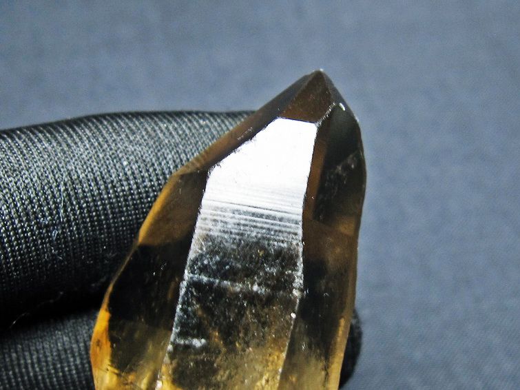 レムリアンシード スモーキークォーツ 原石 ブラジル ミナスジェライス州 コリント産 一点物 171-7444