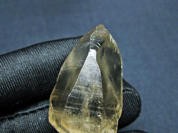 レムリアンシード スモーキークォーツ 原石 ブラジル ミナスジェライス州 コリント産 一点物 171-7446