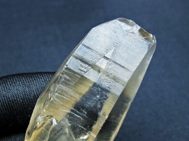 レムリアンシード スモーキークォーツ 原石 ブラジル ミナスジェライス州 コリント産 一点物 171-7455