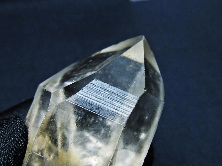 レムリアンシード スモーキークォーツ 原石 ブラジル ミナスジェライス州 コリント産 一点物 171-7459