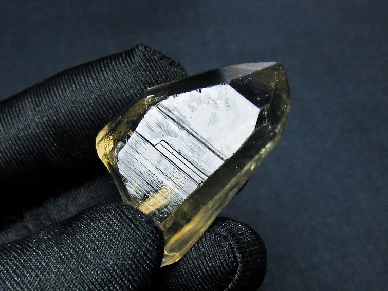 レムリアンシード スモーキークォーツ 原石 ブラジル ミナスジェライス州 コリント産 一点物 171-7468