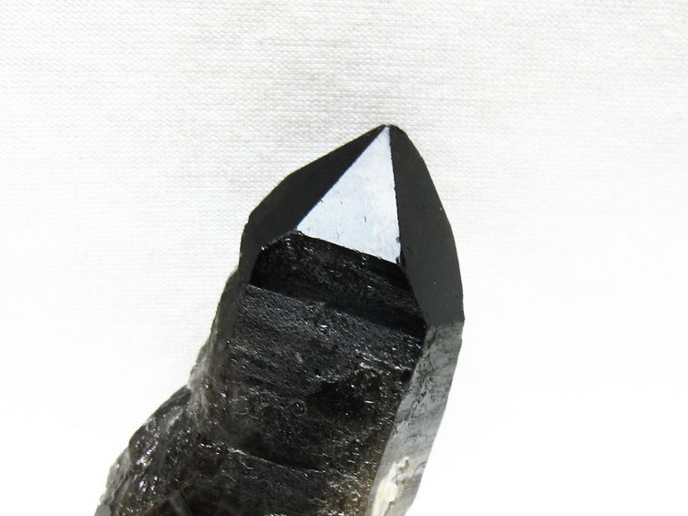 モリオン 黒水晶 原石 ブラジル産 一点物 171-7843