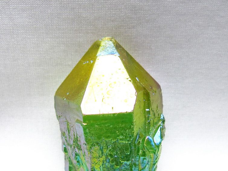 オーラクリスタル 原石 マルチカラー エレスチャル オーラ水晶 一点物 171-8770